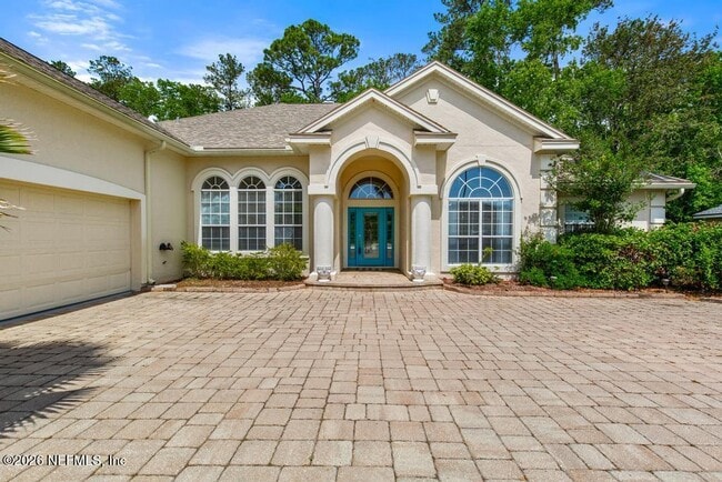 Building Photo - 337 S Mill View Way