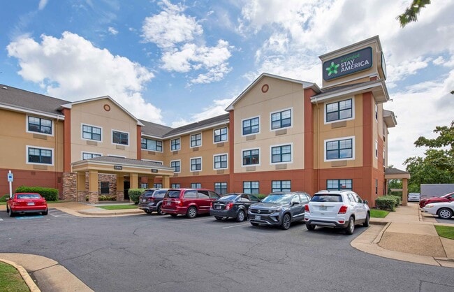 Building Photo - Furnished Studio-Washington, D.C. - Alexandria - Landmark