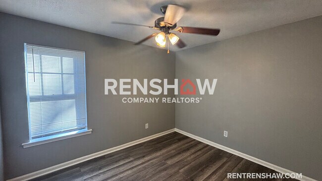 Foto del edificio - 3335 S Christine Gardens