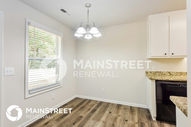 Building Photo - 29772 Creekwood Rd