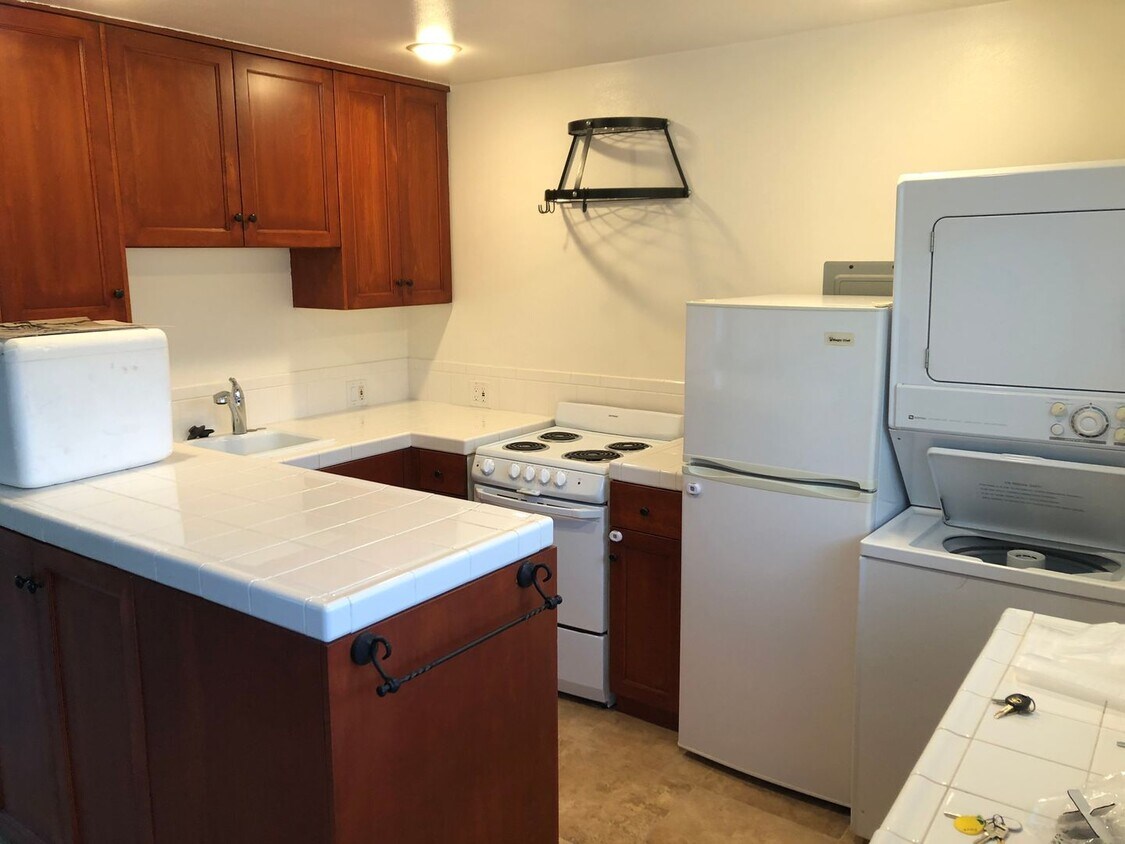 Foto principal - 2244 247th St. Lomita - 3 units