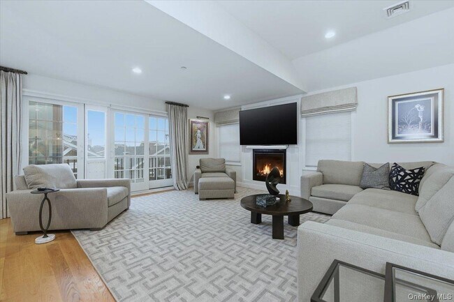 Foto del edificio - 97 Wisconsin St