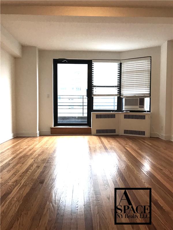 Foto del edificio - 14 5th Ave