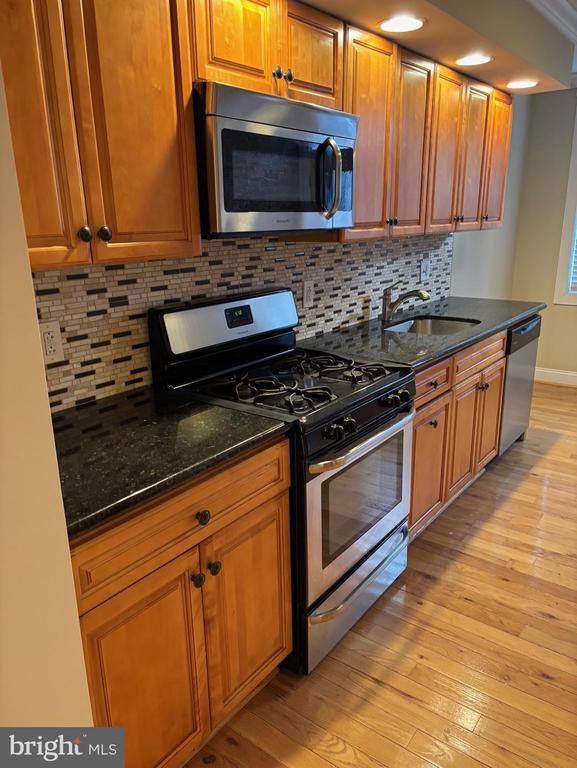 Foto del edificio - 1130 Watkins St