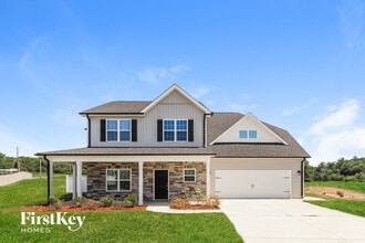 Building Photo - 210 Phoenix Ct