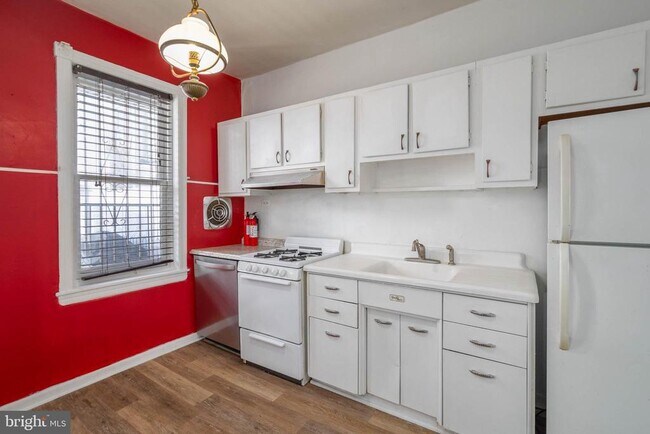 Foto del edificio - 2341 S Woodstock St