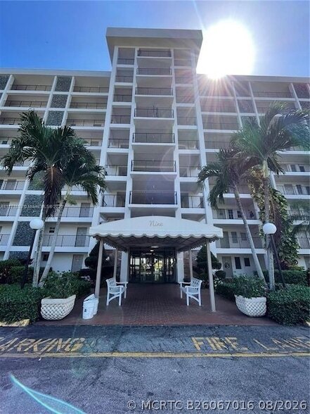 Photo - 3100 N Palm Aire Drive Unit 204