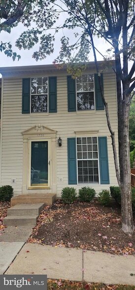 Building Photo - 1720 Grover Glen Ct