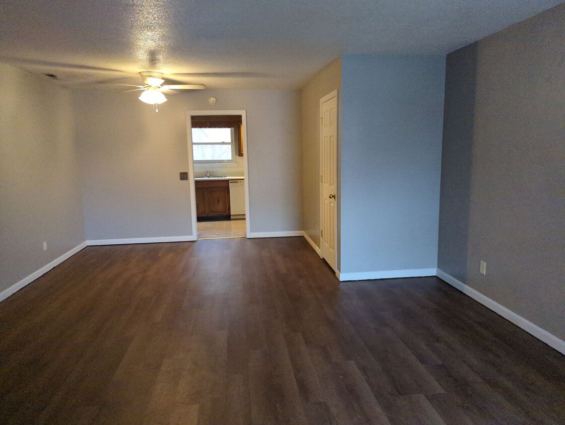 Foto principal - 4667 Cary Ln