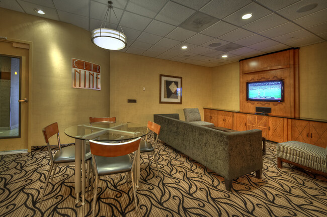 Foto del edificio - 545 N Dearborn St