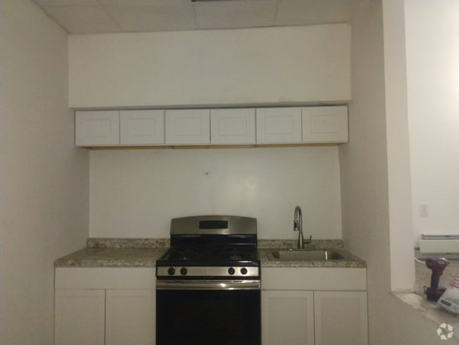Building Photo - 1580 Electric Ave