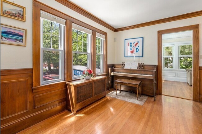 Building Photo - 41 Fenno Rd