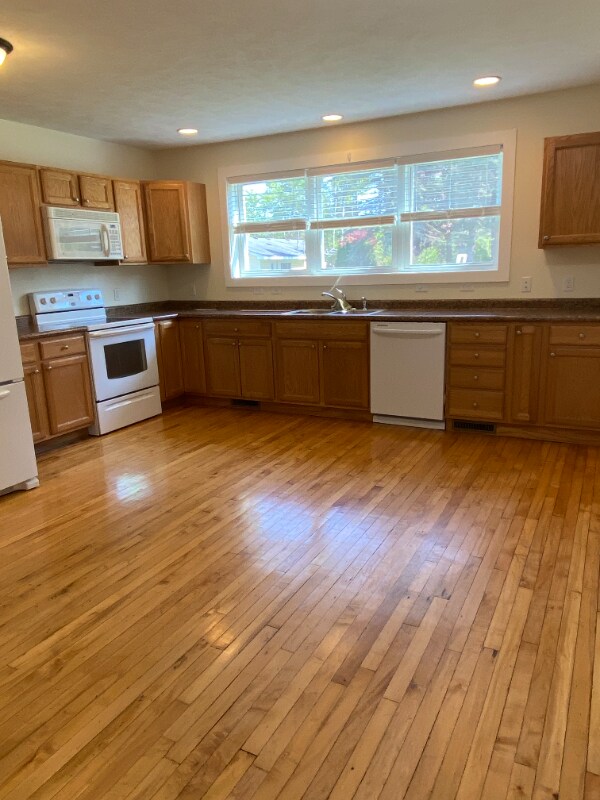 Foto del edificio - 3761 N Four Mile Rd