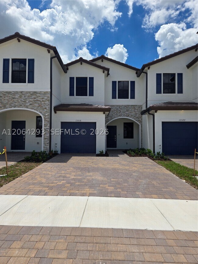 Foto del edificio - 13316 SW 232nd St