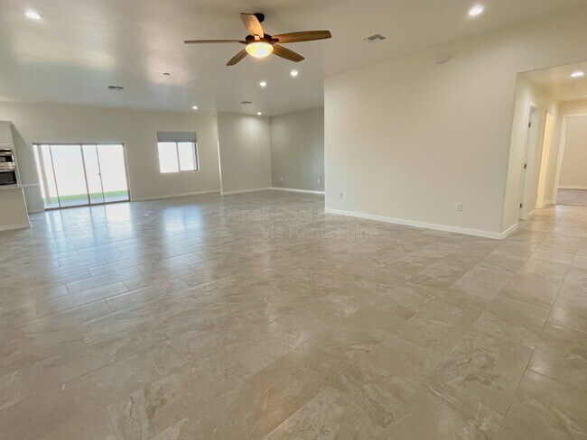 Foto del edificio - 14431 Wood Canyon Pl