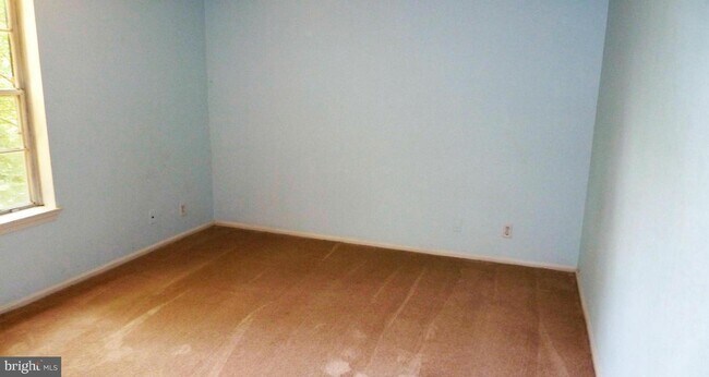 Building Photo - 7700 Tremayne Pl