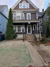 Building Photo - 891 Richmond Ave
