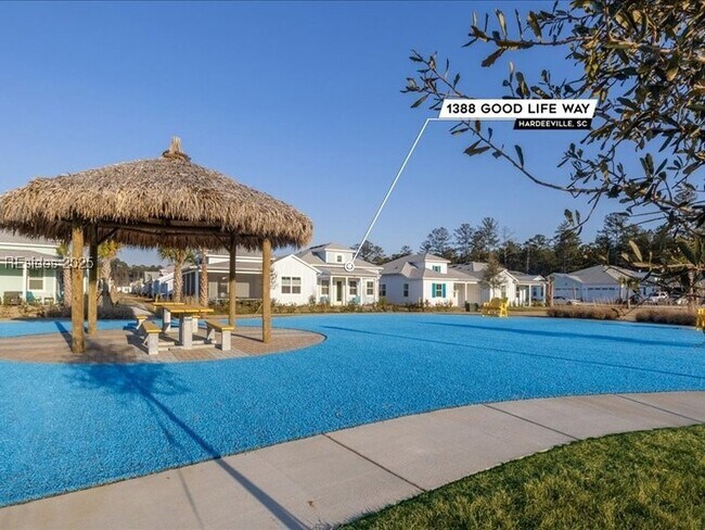 Foto del edificio - 1388 Good Life Wy