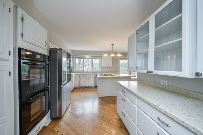 Building Photo - 3614 Charlemagne Ln