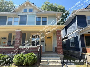 Building Photo - 1024 S Randolph St
