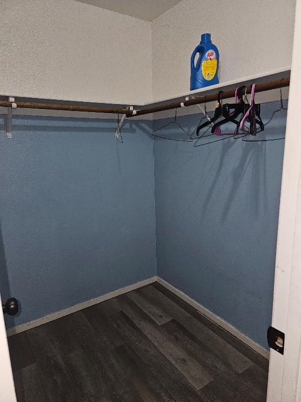 Building Photo - 2445 Sycamore Glen Dr