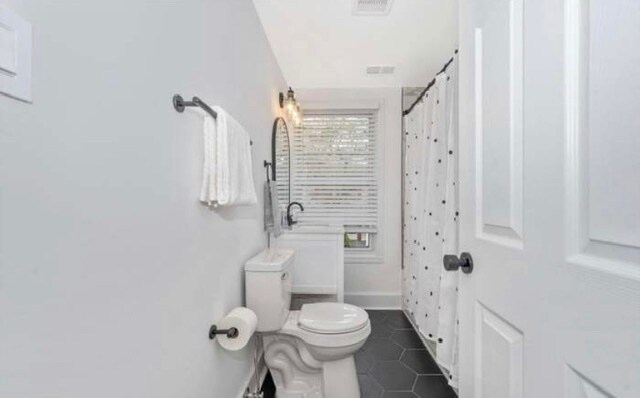 Building Photo - 3704 Buckeystown Pike