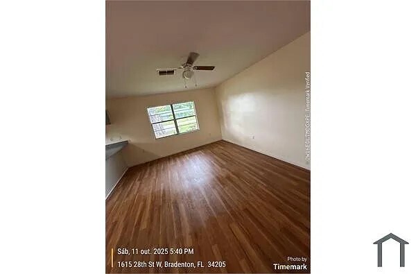 Foto del edificio - 1613 28th St W