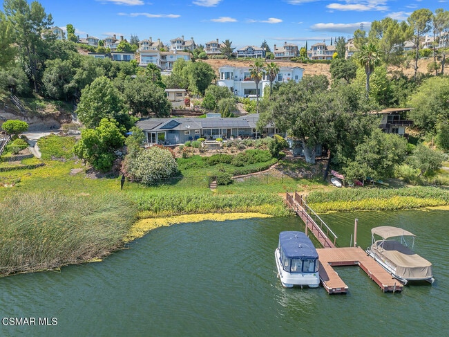 Building Photo - 498 Lake Sherwood Dr