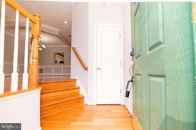 Foto del edificio - 5641 Sheals Ln