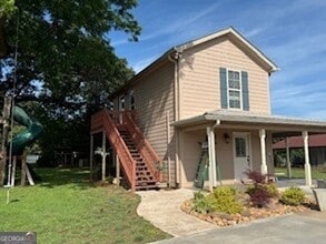 291 Farmer Ln
