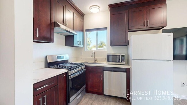 Foto del edificio - 19198 Erwin St