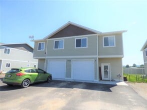 Building Photo - 3030 Maia Jane Ln