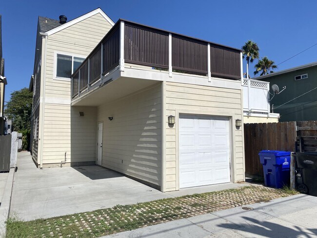 Building Photo - 4929 Muir Ave