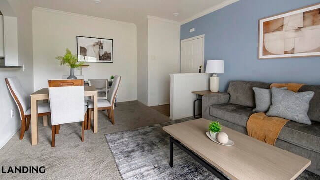 Foto del edificio - 9727 Touchton Rd