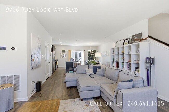 Photo - 9706 Ruby Lockhart Blvd House