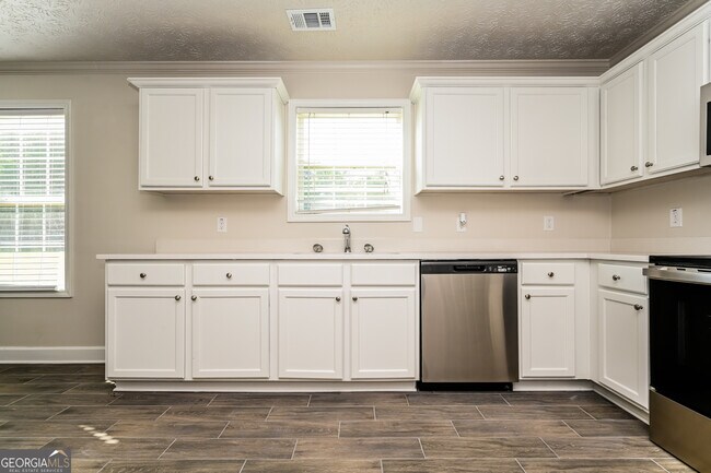 Foto del edificio - 601 Rangeley Meadows Ct