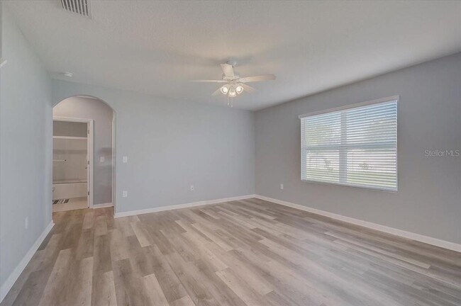 Building Photo - 3919 Willow Branch Pl