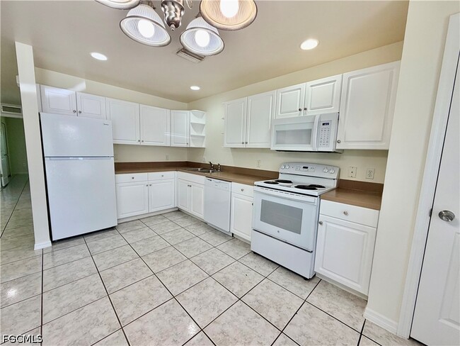 Foto del edificio - 4737 28th St SW