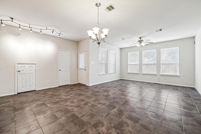 Building Photo - 6414 Stoney Creek Dr