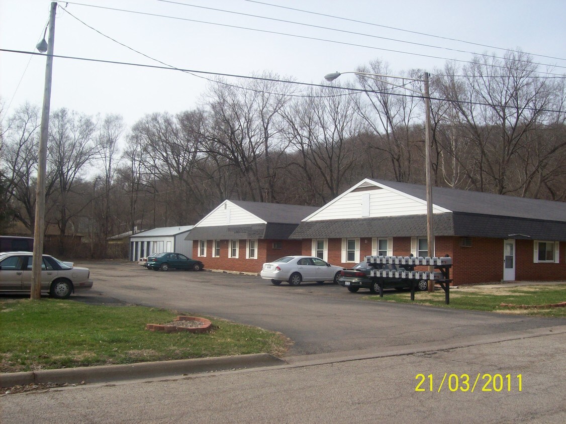 Primary Photo - Sun Valley Apartments