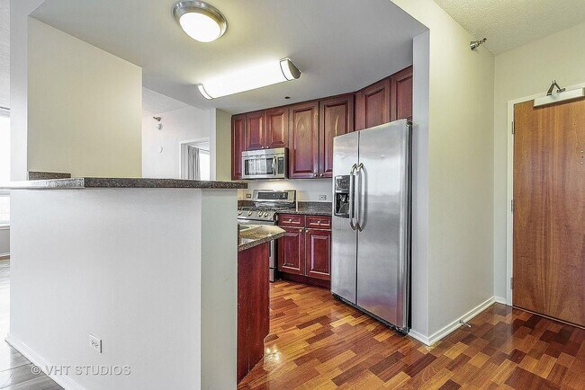 Foto del edificio - 600 N Kingsbury St