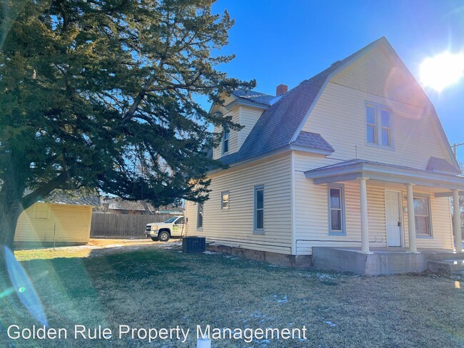 Building Photo - 4 br, 2 bath House - 1200 N Main St