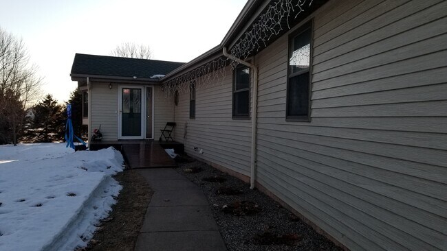 Foto del edificio - 1348 140th St