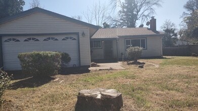 Building Photo - 5490 King Rd