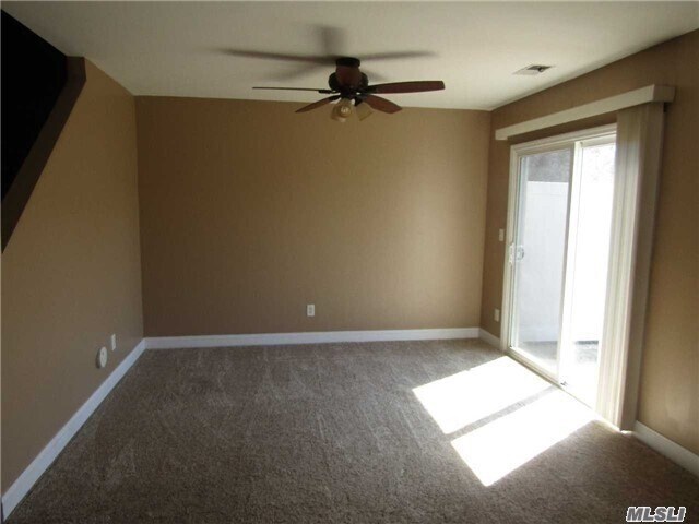 Foto del edificio - 40 Blueberry Commons