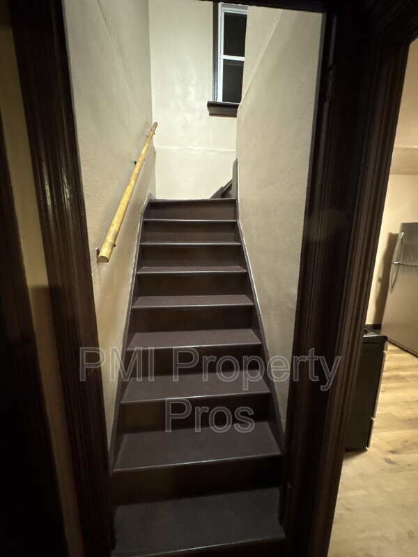 Foto del edificio - 3018 W Eggert Pl.