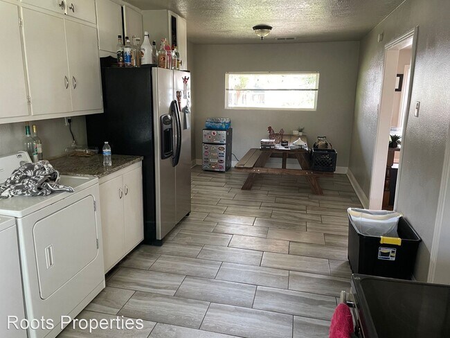Building Photo - 3 br, 2 bath House - 2605 31st Street