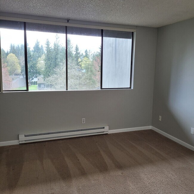 Foto del edificio - 1 Bedroom Townhome in Desirable Sixty-01 D...