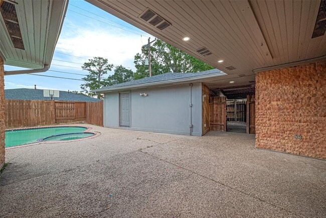 Building Photo - 1708 Ruella Ln