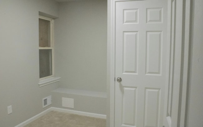 Building Photo - 50 N Patterson Park Ave